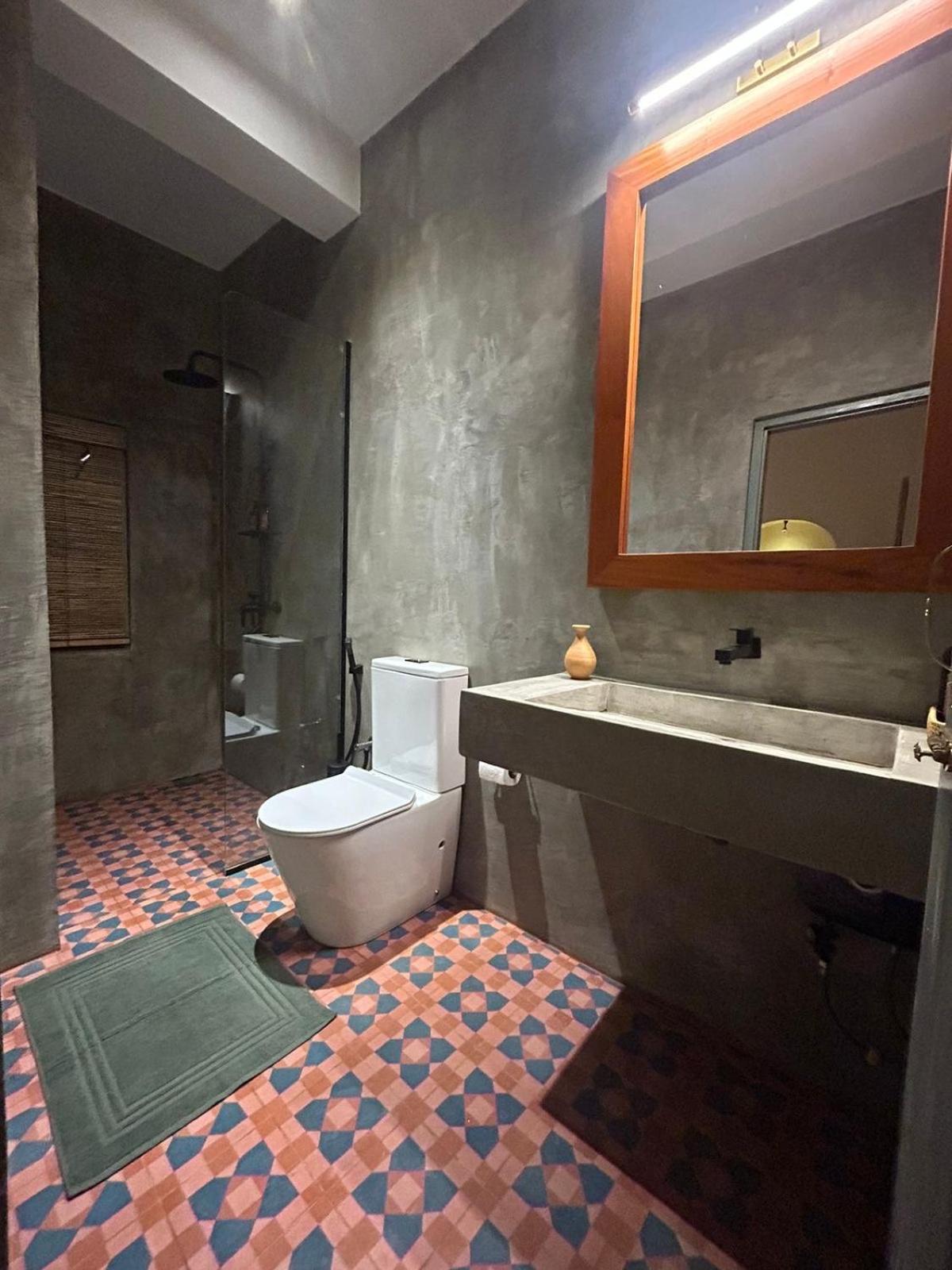 Gitano Surf Ahangama Beachfront 외부 사진