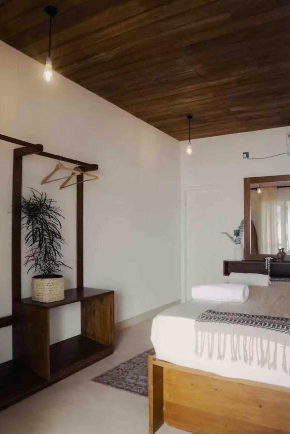 Gitano Surf Ahangama Beachfront 외부 사진